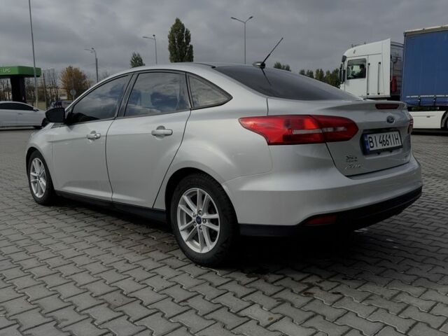 Сірий Форд Фокус, об'ємом двигуна 2 л та пробігом 76 тис. км за 8800 $, фото 5 на Automoto.ua