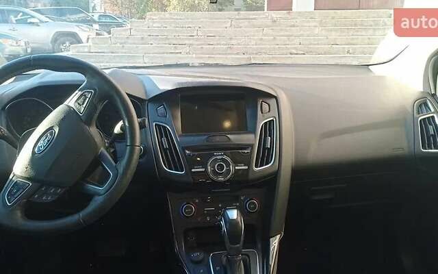 Серый Форд Фокус, объемом двигателя 2 л и пробегом 103 тыс. км за 8000 $, фото 12 на Automoto.ua