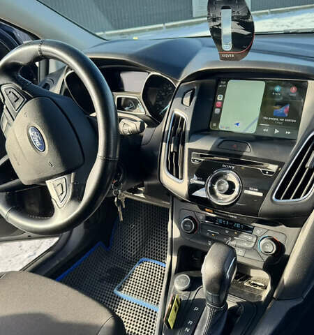 Серый Форд Фокус, объемом двигателя 2 л и пробегом 119 тыс. км за 9800 $, фото 18 на Automoto.ua