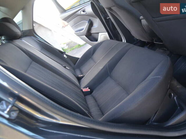 Сірий Форд Фокус, об'ємом двигуна 1 л та пробігом 125 тис. км за 6250 $, фото 50 на Automoto.ua