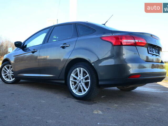 Сірий Форд Фокус, об'ємом двигуна 1 л та пробігом 125 тис. км за 6250 $, фото 29 на Automoto.ua