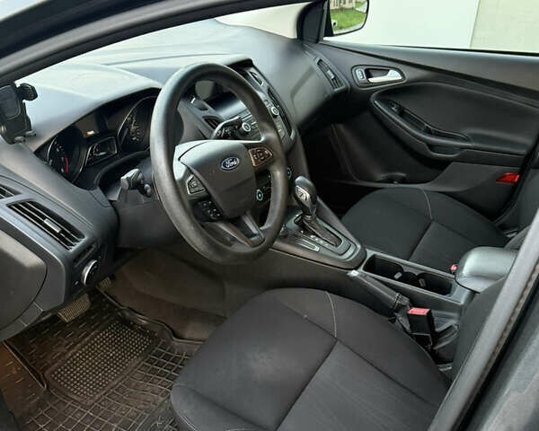 Серый Форд Фокус, объемом двигателя 2 л и пробегом 170 тыс. км за 8100 $, фото 8 на Automoto.ua