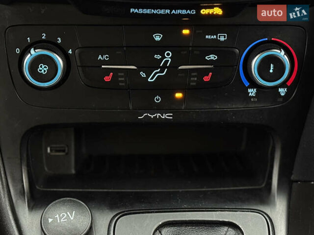 Серый Форд Фокус, объемом двигателя 2 л и пробегом 78 тыс. км за 8500 $, фото 35 на Automoto.ua