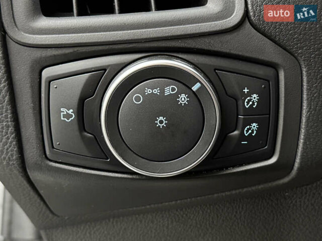 Серый Форд Фокус, объемом двигателя 2 л и пробегом 78 тыс. км за 8500 $, фото 40 на Automoto.ua