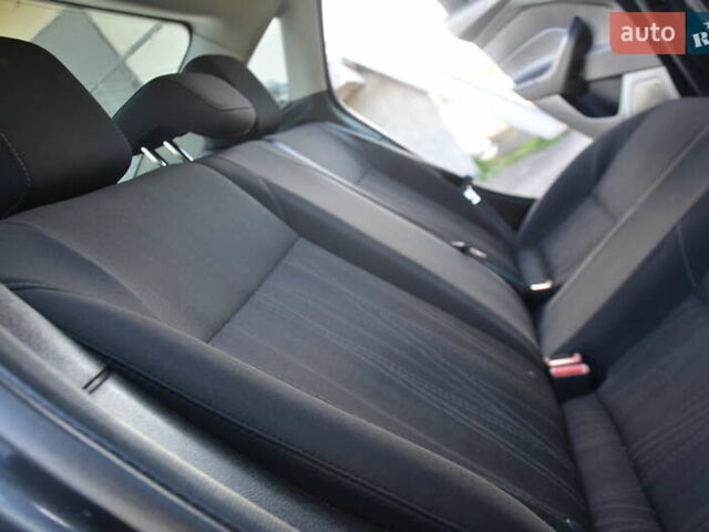 Сірий Форд Фокус, об'ємом двигуна 1 л та пробігом 125 тис. км за 6250 $, фото 52 на Automoto.ua