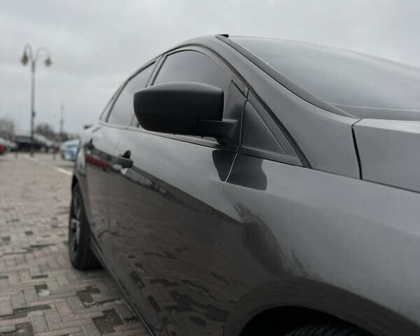 Серый Форд Фокус, объемом двигателя 2 л и пробегом 112 тыс. км за 8500 $, фото 35 на Automoto.ua