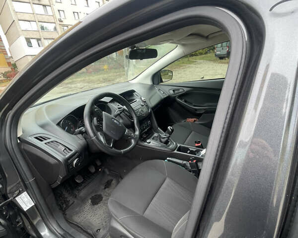 Серый Форд Фокус, объемом двигателя 2 л и пробегом 95 тыс. км за 8500 $, фото 7 на Automoto.ua