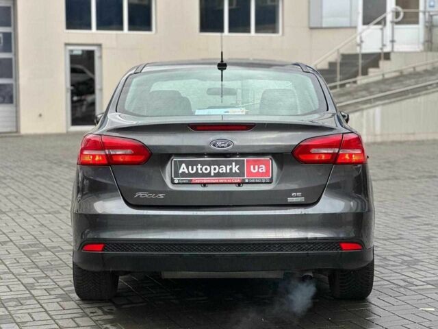 Серый Форд Фокус, объемом двигателя 1 л и пробегом 105 тыс. км за 6990 $, фото 5 на Automoto.ua