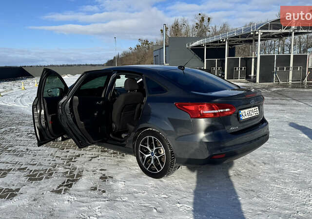 Серый Форд Фокус, объемом двигателя 2 л и пробегом 119 тыс. км за 9800 $, фото 34 на Automoto.ua