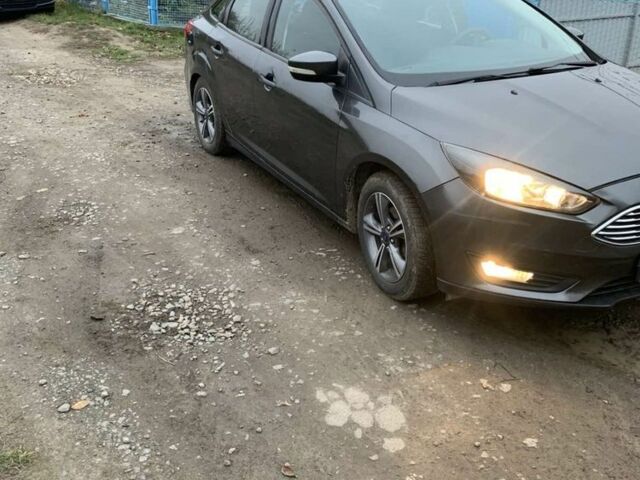 Серый Форд Фокус, объемом двигателя 1 л и пробегом 155 тыс. км за 7000 $, фото 2 на Automoto.ua
