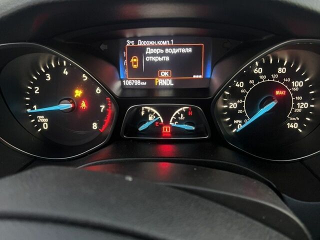 Серый Форд Фокус, объемом двигателя 2 л и пробегом 140 тыс. км за 4600 $, фото 6 на Automoto.ua