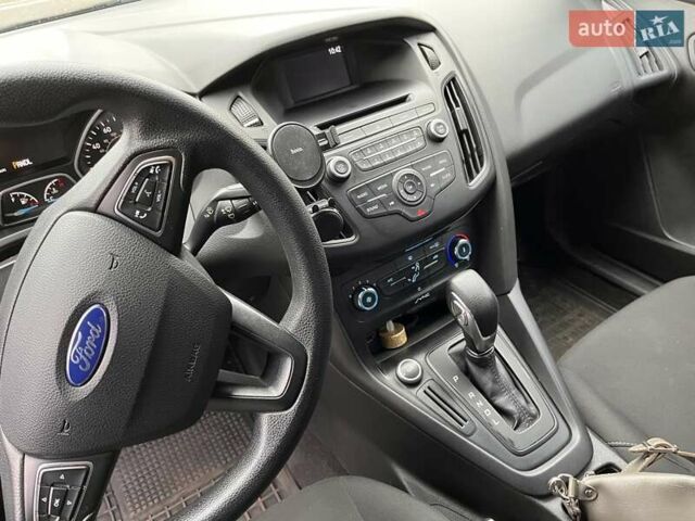Сірий Форд Фокус, об'ємом двигуна 2 л та пробігом 154 тис. км за 9000 $, фото 8 на Automoto.ua
