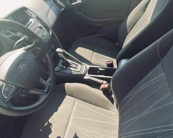 Сірий Форд Фокус, об'ємом двигуна 1 л та пробігом 157 тис. км за 8900 $, фото 15 на Automoto.ua