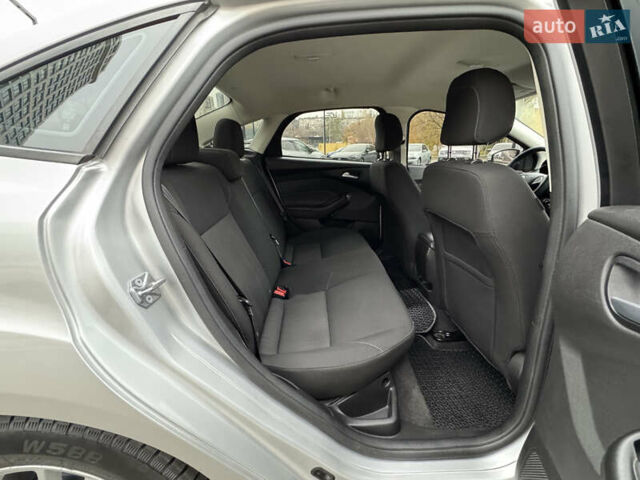 Серый Форд Фокус, объемом двигателя 2 л и пробегом 78 тыс. км за 8500 $, фото 43 на Automoto.ua