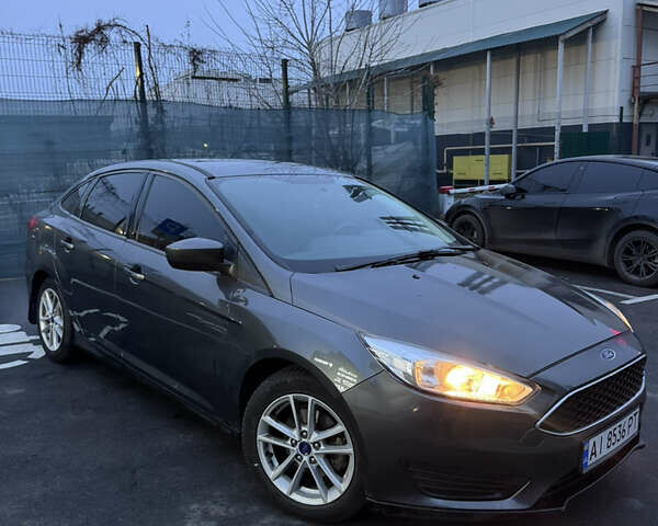 Сірий Форд Фокус, об'ємом двигуна 2 л та пробігом 82 тис. км за 8700 $, фото 8 на Automoto.ua
