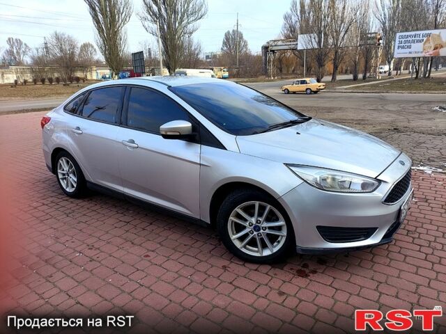 Серый Форд Фокус, объемом двигателя 2 л и пробегом 81 тыс. км за 9500 $, фото 1 на Automoto.ua