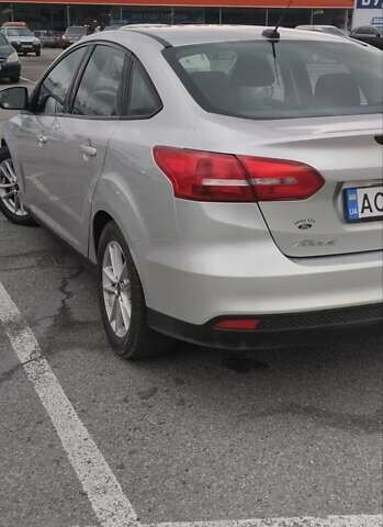 Серый Форд Фокус, объемом двигателя 2 л и пробегом 143 тыс. км за 9999 $, фото 16 на Automoto.ua