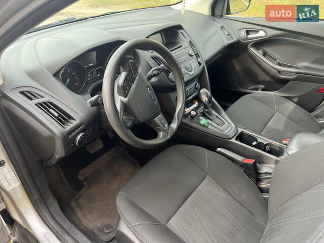 Серый Форд Фокус, объемом двигателя 2 л и пробегом 123 тыс. км за 8100 $, фото 10 на Automoto.ua