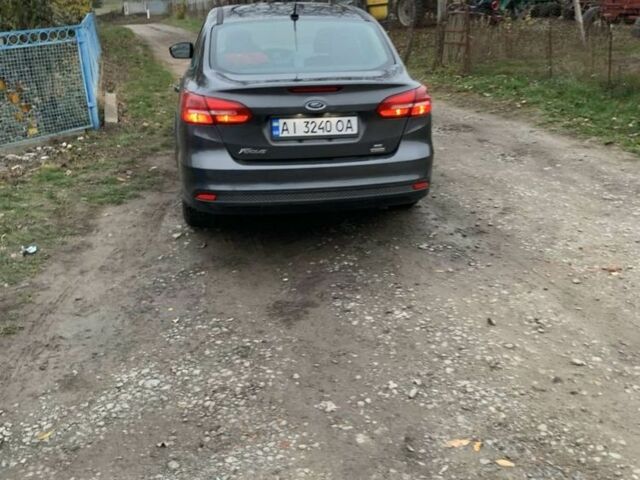 Серый Форд Фокус, объемом двигателя 1 л и пробегом 155 тыс. км за 7000 $, фото 3 на Automoto.ua