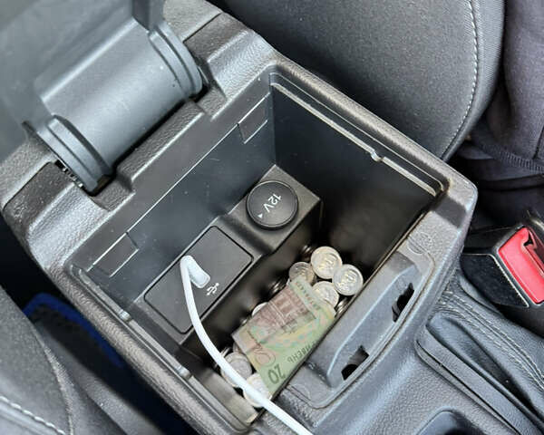 Серый Форд Фокус, объемом двигателя 2 л и пробегом 119 тыс. км за 9800 $, фото 22 на Automoto.ua