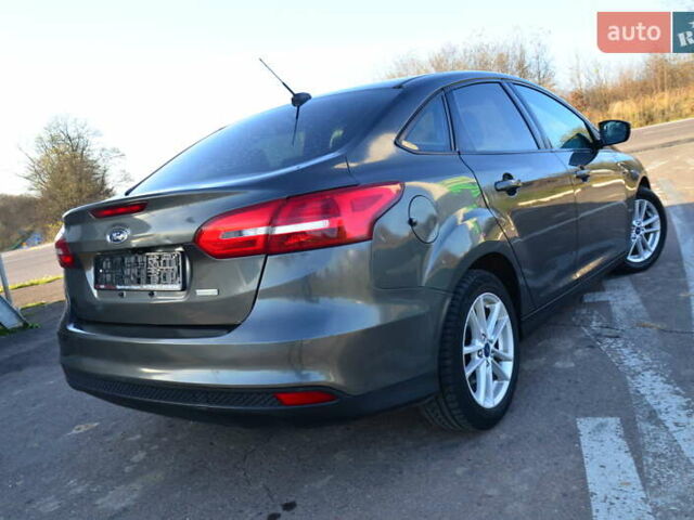 Сірий Форд Фокус, об'ємом двигуна 1 л та пробігом 125 тис. км за 6250 $, фото 33 на Automoto.ua