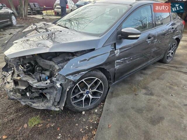 Сірий Форд Фокус, об'ємом двигуна 2 л та пробігом 160 тис. км за 2600 $, фото 7 на Automoto.ua