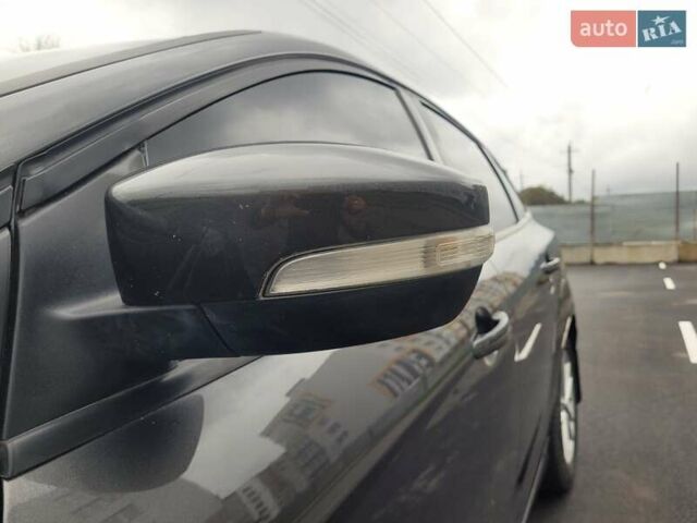 Серый Форд Фокус, объемом двигателя 2 л и пробегом 140 тыс. км за 8500 $, фото 7 на Automoto.ua