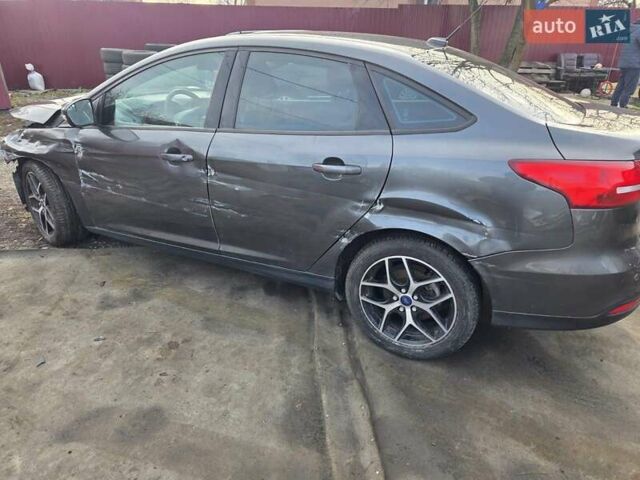 Сірий Форд Фокус, об'ємом двигуна 2 л та пробігом 160 тис. км за 2600 $, фото 8 на Automoto.ua