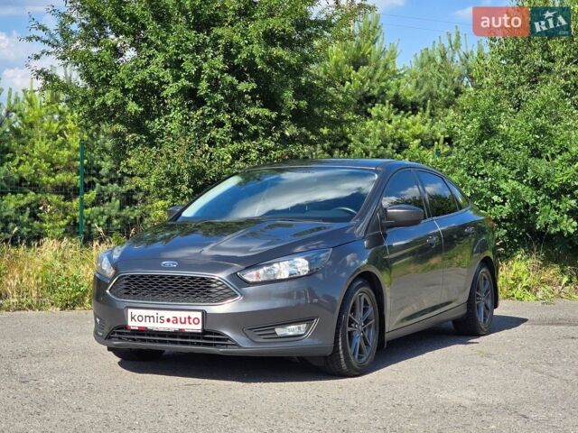 Сірий Форд Фокус, об'ємом двигуна 2 л та пробігом 185 тис. км за 6799 $, фото 3 на Automoto.ua