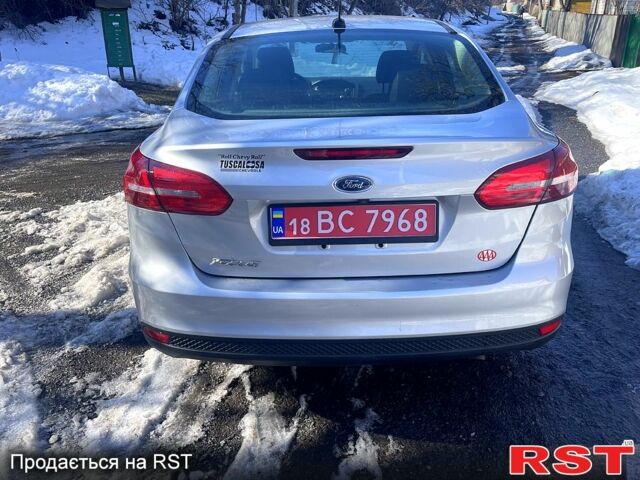 Серый Форд Фокус, объемом двигателя 2 л и пробегом 149 тыс. км за 8999 $, фото 3 на Automoto.ua