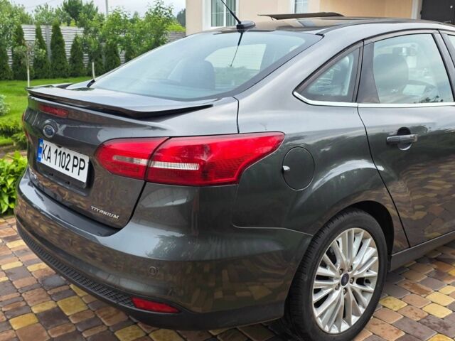 Сірий Форд Фокус, об'ємом двигуна 2 л та пробігом 90 тис. км за 9534 $, фото 5 на Automoto.ua