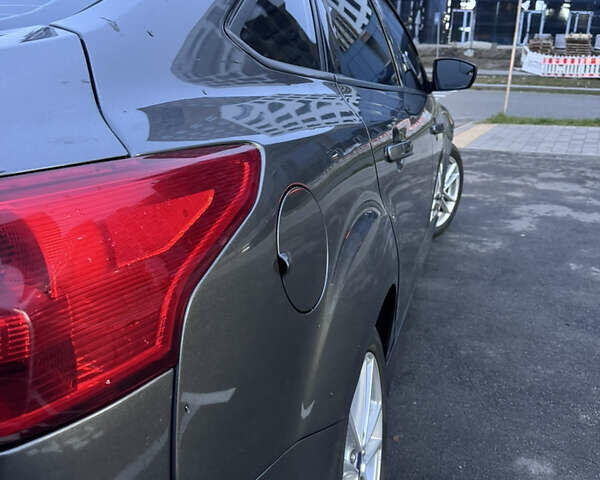 Сірий Форд Фокус, об'ємом двигуна 2 л та пробігом 82 тис. км за 8700 $, фото 10 на Automoto.ua