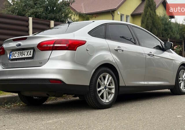 Форд Фокус 2017 в Киеве на Automoto.ua Серый Форд Фокус, объемом двигателя 2 л и пробегом 85 тыс. км за 10200 $, фото 3 на Automoto.ua