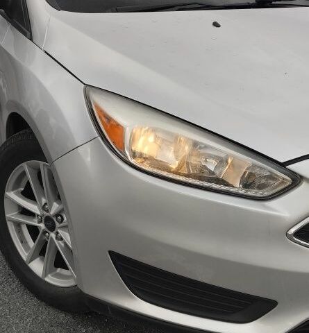 Сірий Форд Фокус, об'ємом двигуна 2 л та пробігом 143 тис. км за 9999 $, фото 13 на Automoto.ua