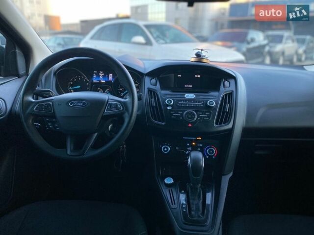 Серый Форд Фокус, объемом двигателя 2 л и пробегом 193 тыс. км за 7300 $, фото 11 на Automoto.ua