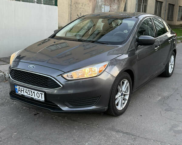 Серый Форд Фокус, объемом двигателя 2 л и пробегом 170 тыс. км за 8100 $, фото 1 на Automoto.ua