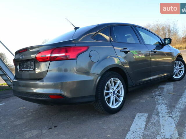 Сірий Форд Фокус, об'ємом двигуна 1 л та пробігом 125 тис. км за 6250 $, фото 34 на Automoto.ua