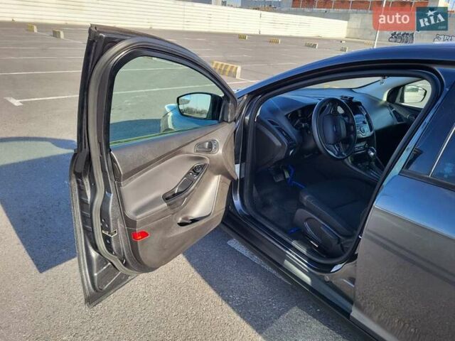 Сірий Форд Фокус, об'ємом двигуна 2 л та пробігом 149 тис. км за 8599 $, фото 34 на Automoto.ua