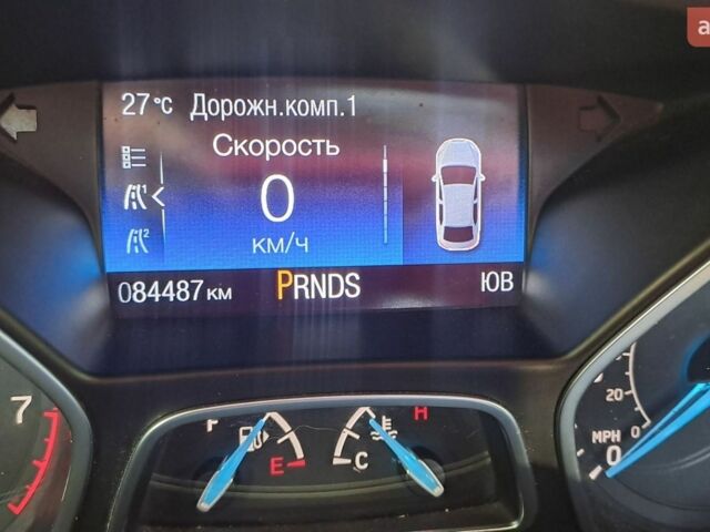 Сірий Форд Фокус, об'ємом двигуна 2 л та пробігом 85 тис. км за 9999 $, фото 43 на Automoto.ua