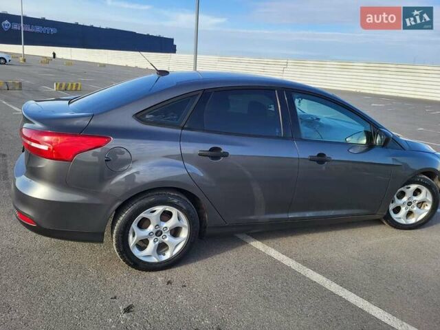 Сірий Форд Фокус, об'ємом двигуна 2 л та пробігом 149 тис. км за 8599 $, фото 24 на Automoto.ua