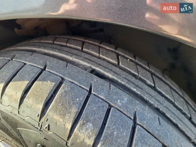 Сірий Форд Фокус, об'ємом двигуна 2 л та пробігом 149 тис. км за 8599 $, фото 33 на Automoto.ua