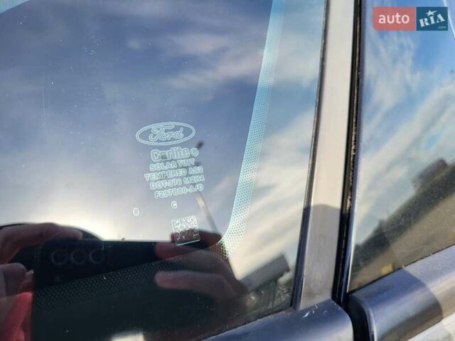 Сірий Форд Фокус, об'ємом двигуна 2 л та пробігом 149 тис. км за 8599 $, фото 63 на Automoto.ua