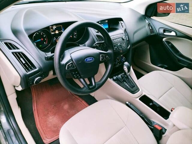 Серый Форд Фокус, объемом двигателя 2 л и пробегом 58 тыс. км за 9900 $, фото 12 на Automoto.ua