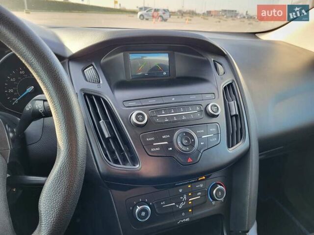 Сірий Форд Фокус, об'ємом двигуна 2 л та пробігом 149 тис. км за 8599 $, фото 41 на Automoto.ua