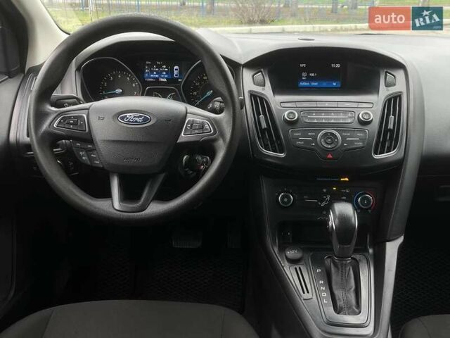 Серый Форд Фокус, объемом двигателя 2 л и пробегом 113 тыс. км за 8499 $, фото 9 на Automoto.ua