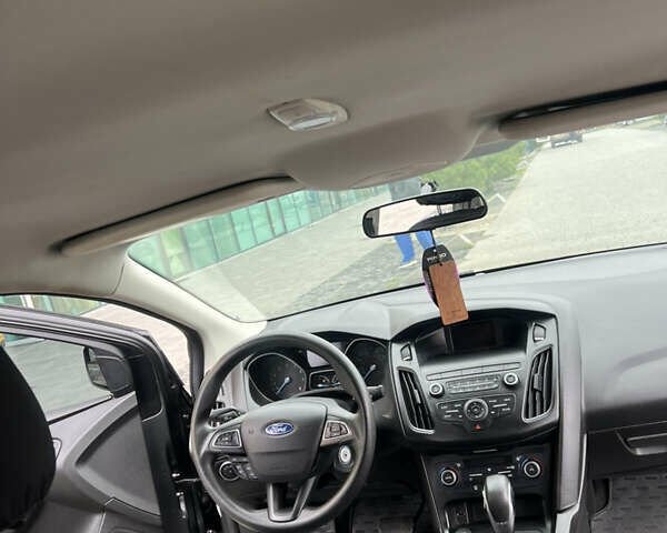 Сірий Форд Фокус, об'ємом двигуна 1 л та пробігом 61 тис. км за 9700 $, фото 6 на Automoto.ua