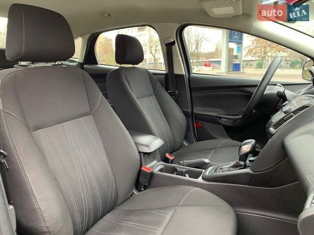 Серый Форд Фокус, объемом двигателя 2 л и пробегом 113 тыс. км за 8499 $, фото 13 на Automoto.ua
