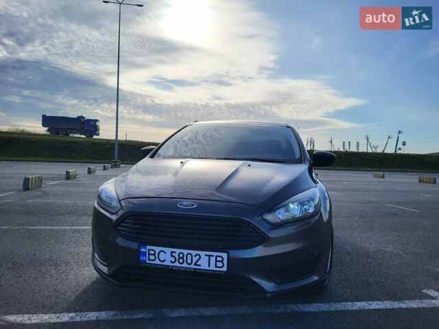 Сірий Форд Фокус, об'ємом двигуна 2 л та пробігом 149 тис. км за 8599 $, фото 2 на Automoto.ua