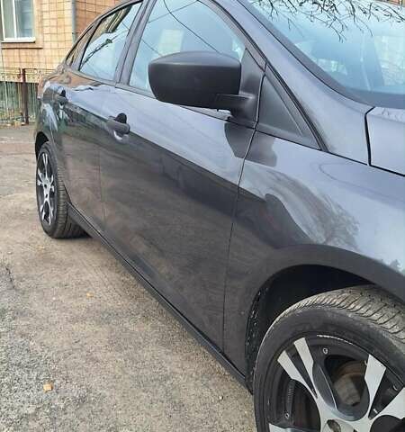 Серый Форд Фокус, объемом двигателя 2 л и пробегом 161 тыс. км за 8300 $, фото 17 на Automoto.ua