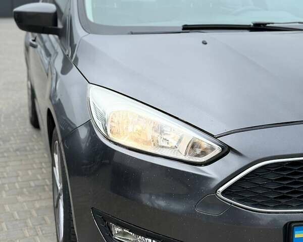 Серый Форд Фокус, объемом двигателя 0.99 л и пробегом 70 тыс. км за 7799 $, фото 3 на Automoto.ua